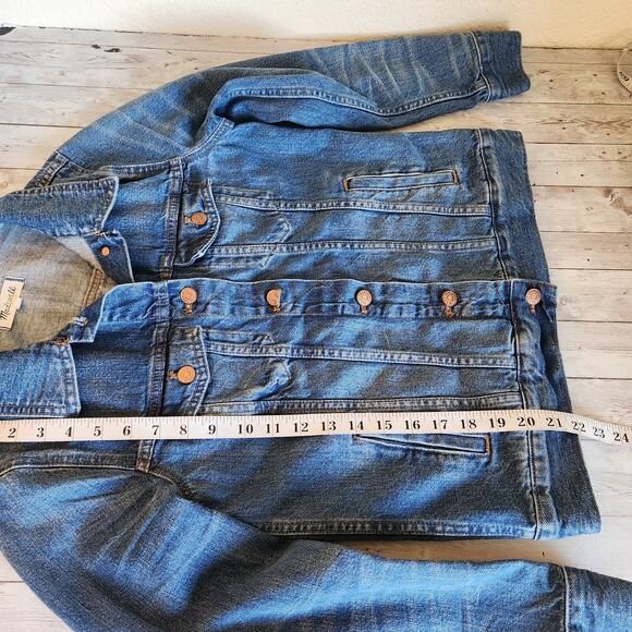 Madewell The Jean Jacket in Pinter Wash Size Medium - Picture 13 of 15